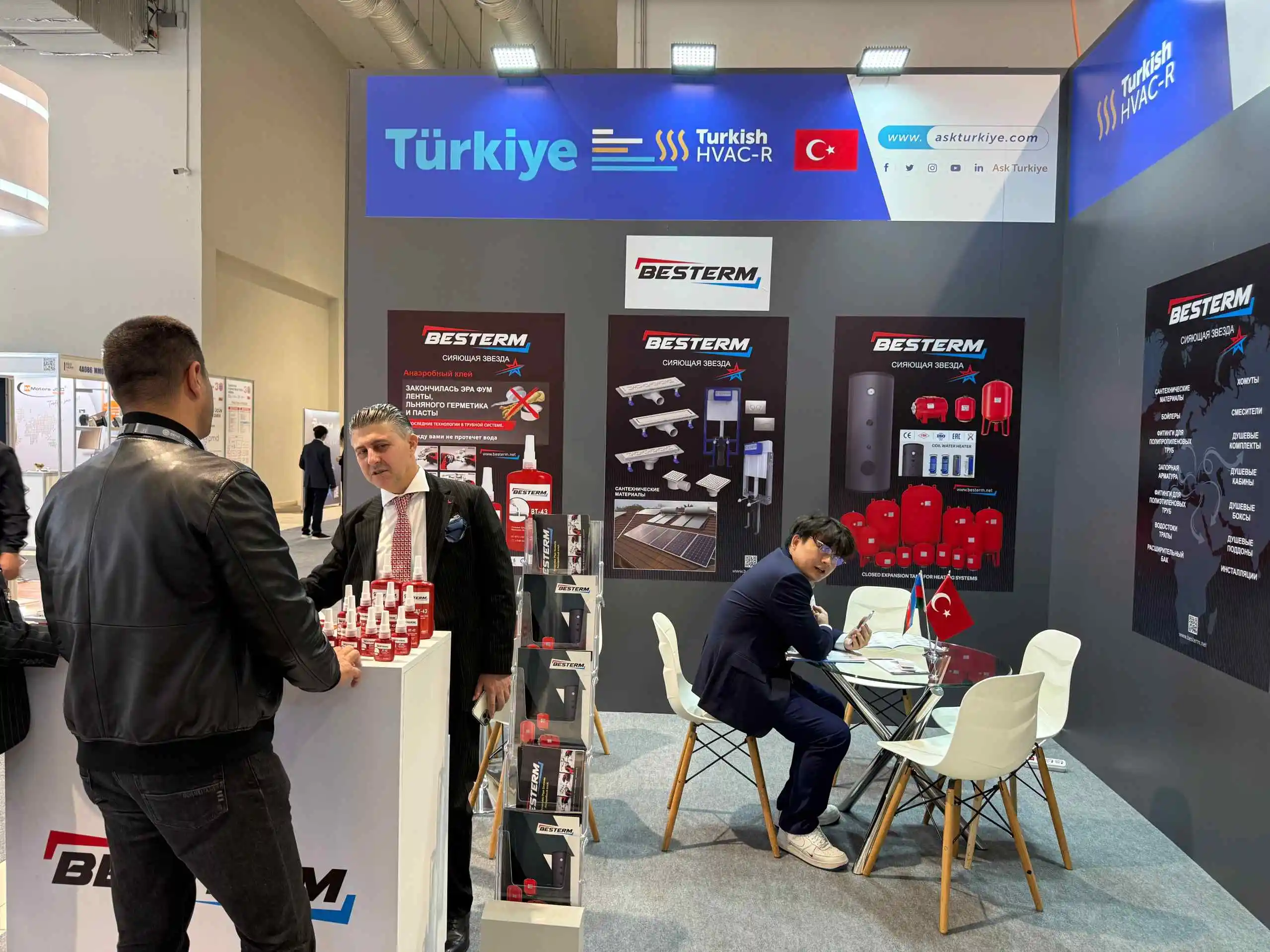 İSİB Aquatherm Bakü 2025  fuar standı ürün teşhir alanı