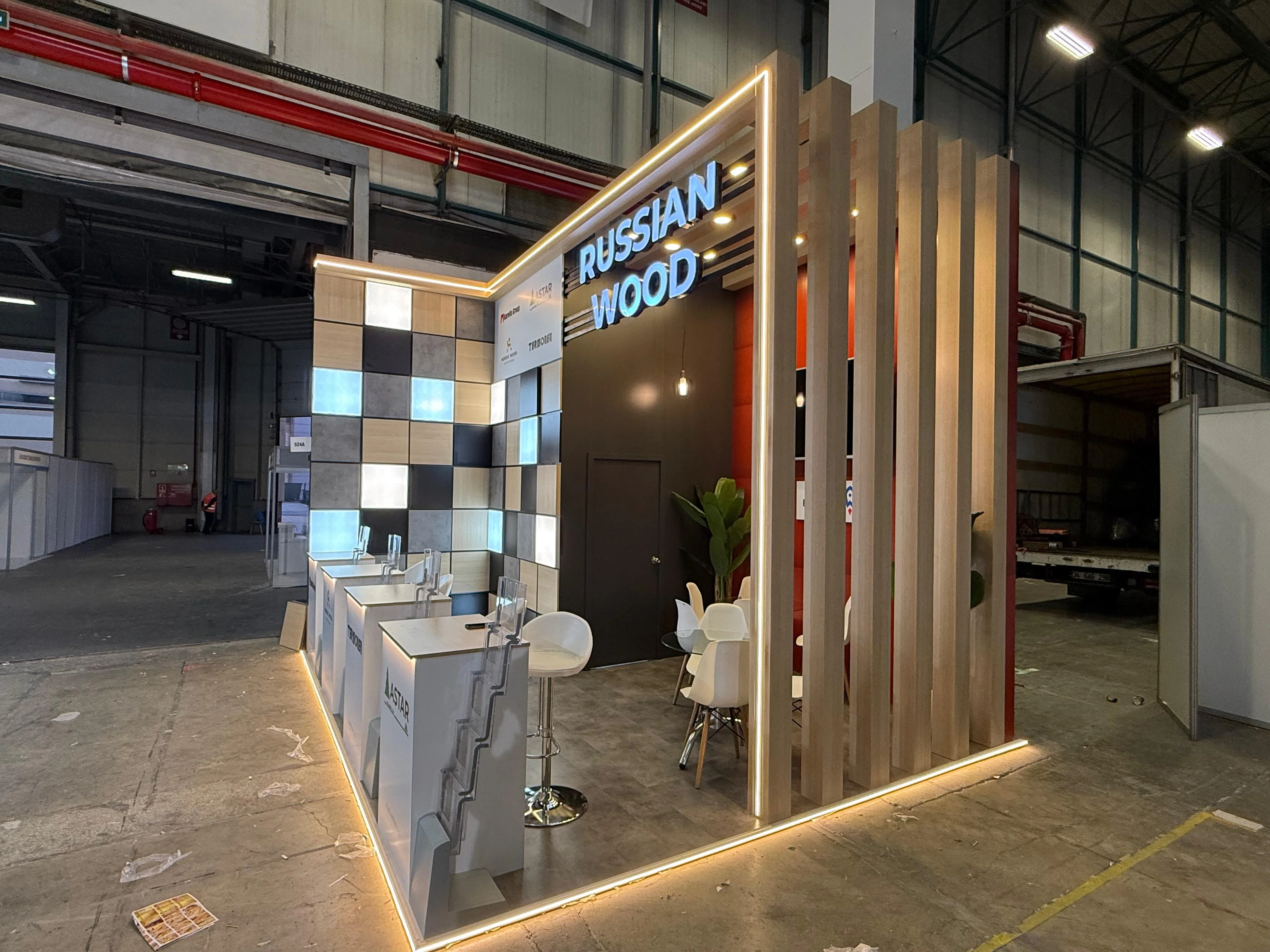 Made in Russia İntermob İstanbul 2026 fuar standı iç mekan