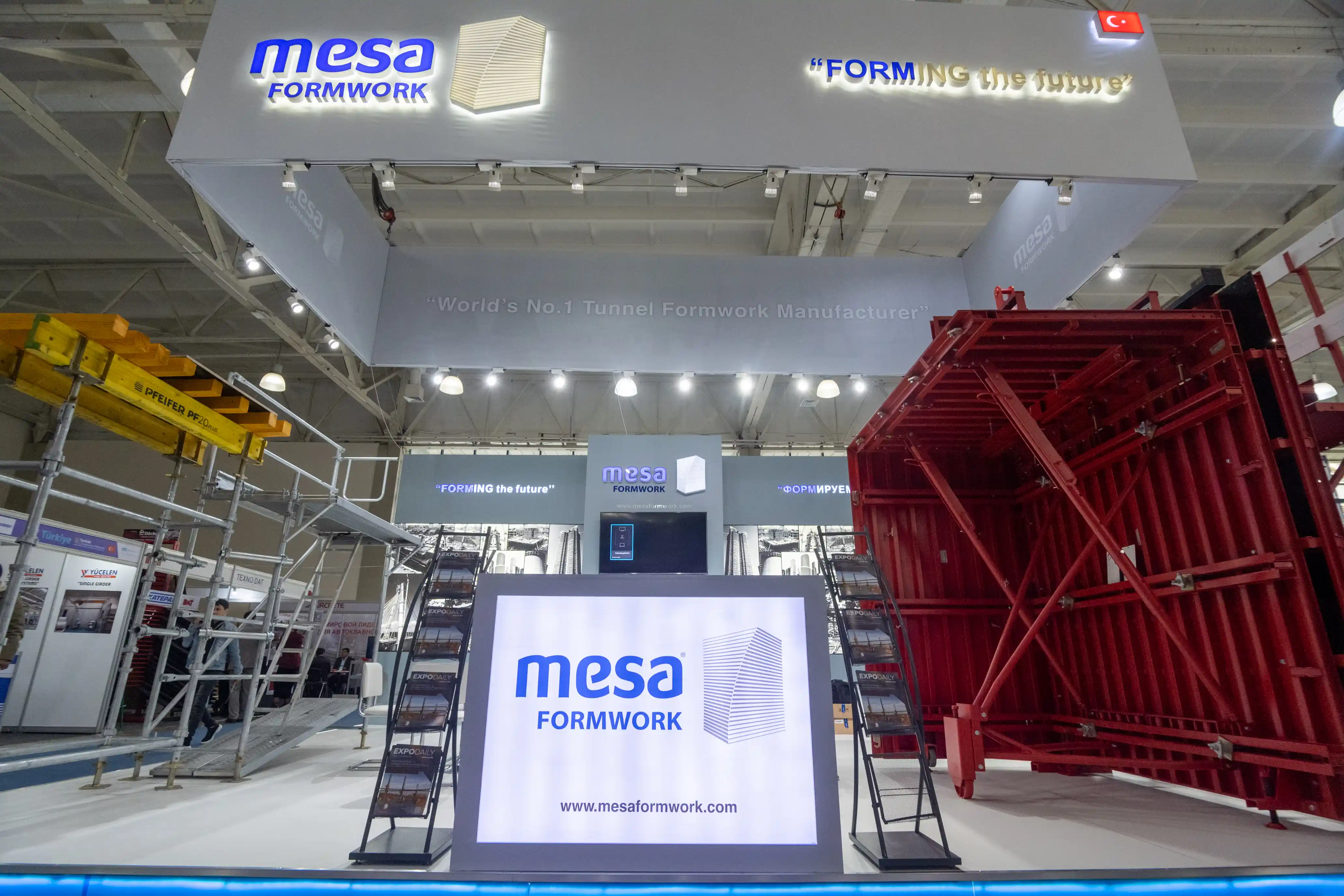MESA İskele Kalıp A.Ş. Taşkent UzExpo Center aquatherm fuar standı