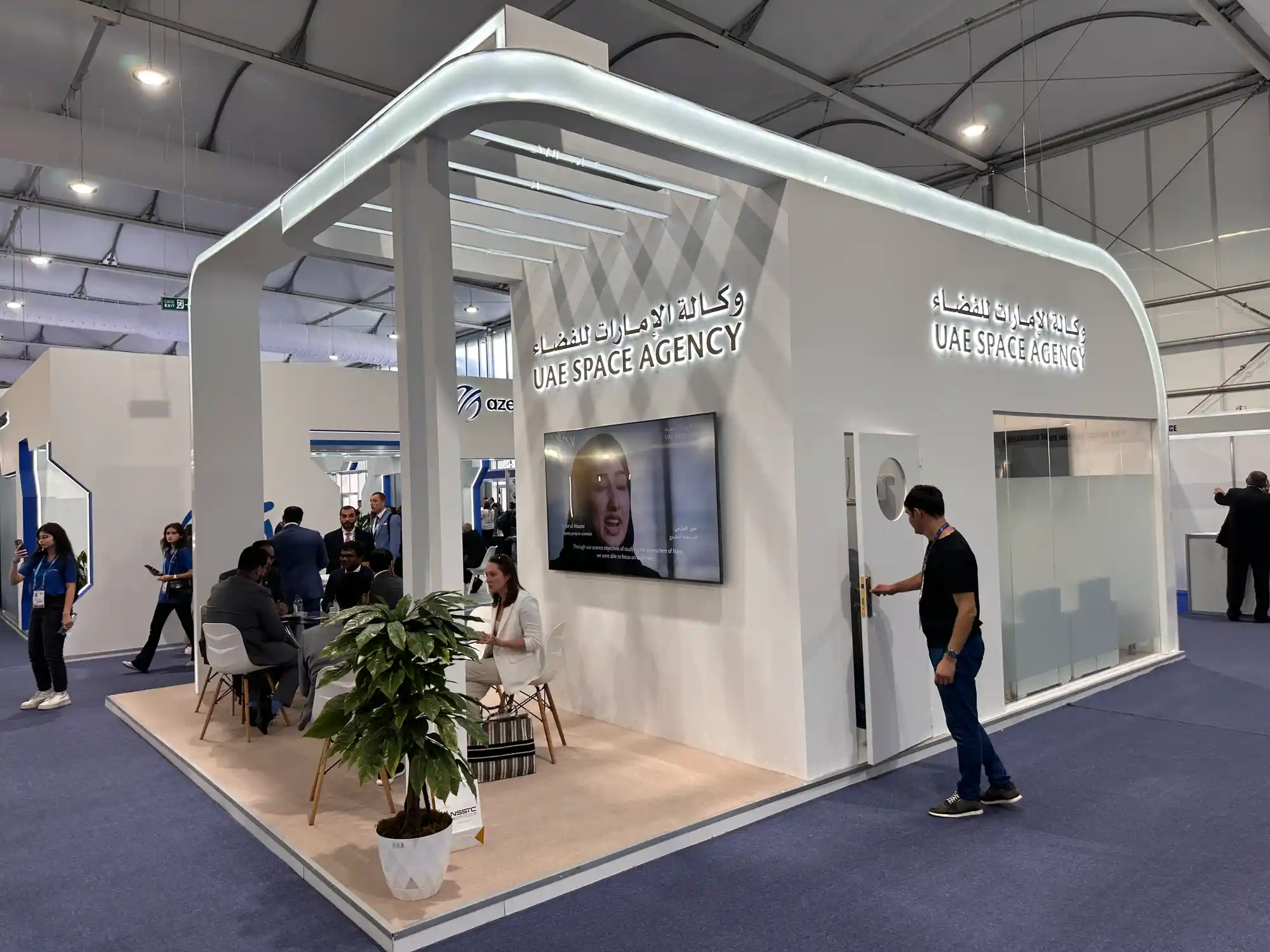 BAE Uzay Ajansı Bakü ADEX 2024 ahşap fuar standı